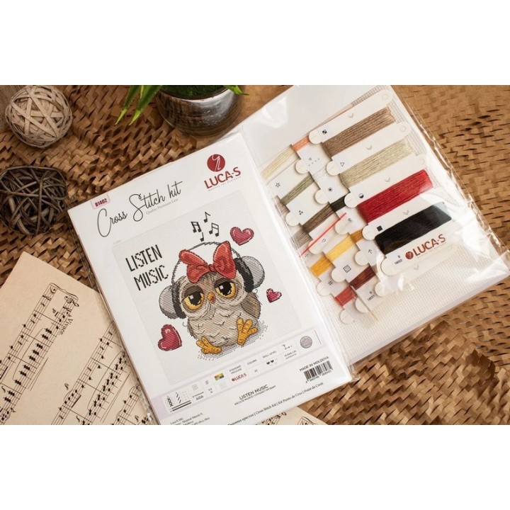 Luca-S Embroidery kit Listen Music