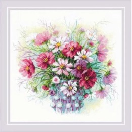 Riolis Embroidery kit Watercolor Cosmos