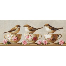 Luca-S Embroidery kit Three Dainty Birds