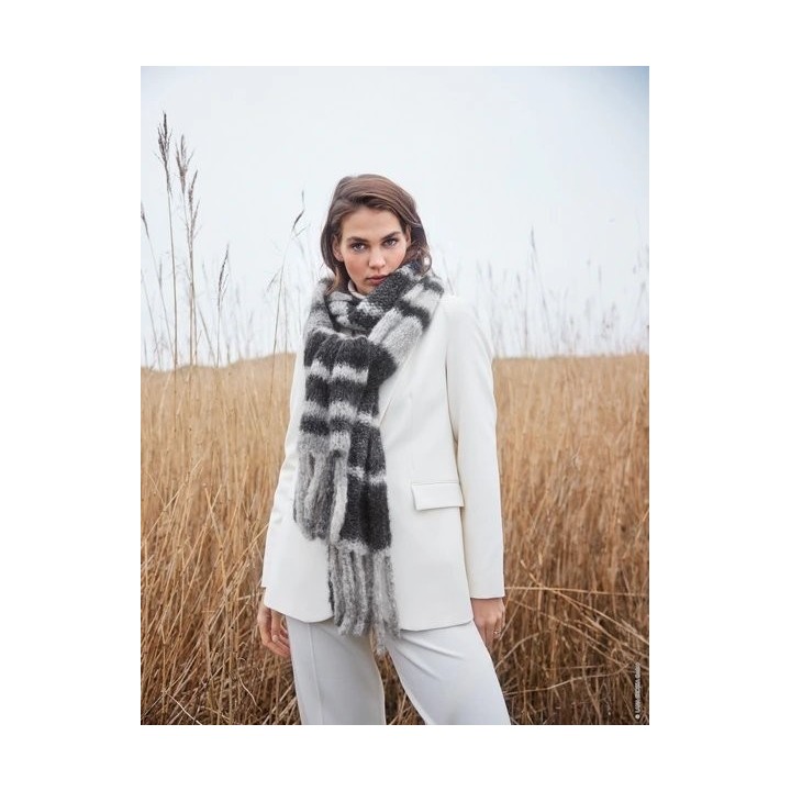 Lana Grossa Fransenschal LB17M14