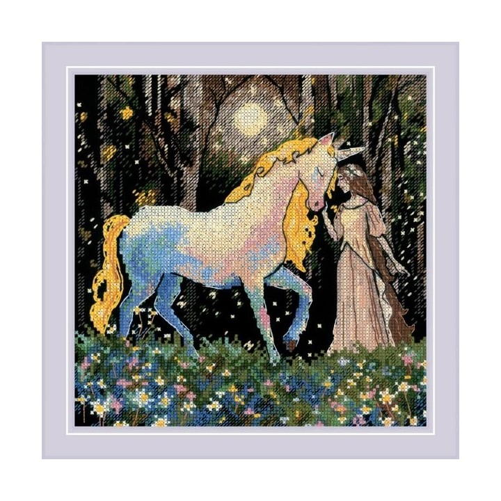 Embroidery kit Unicorn Tale